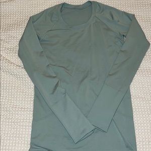 Swiftly tech long sleeve lululemon shirt
